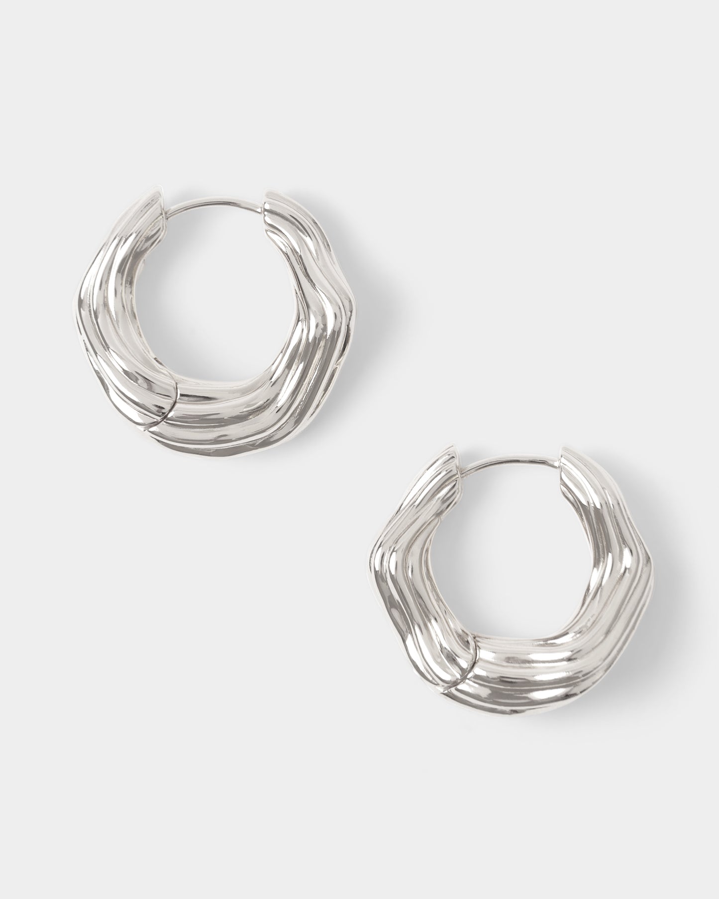 Simone Hoops